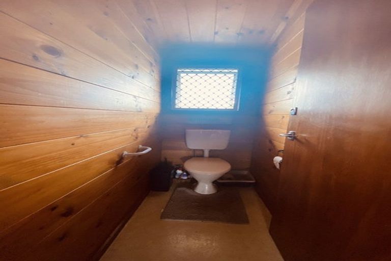 Photo of property in 72-74 Dublin Street, Martinborough, 5711