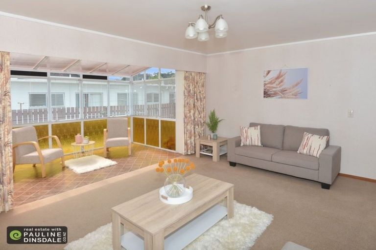 Photo of property in 2/92 Mill Road, Kensington, Whangarei, 0112