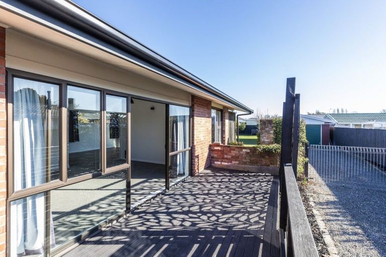 Photo of property in 185 Highsted Road, Casebrook, Christchurch, 8051