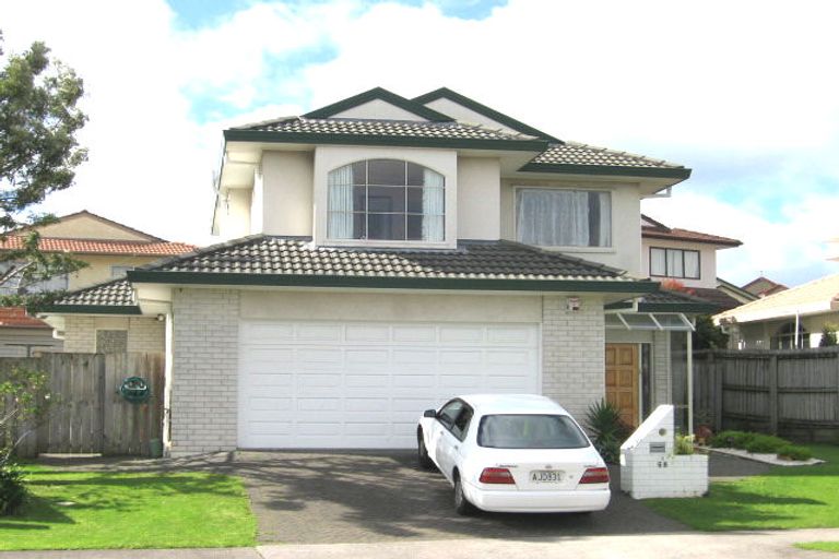 Photo of property in 1/68 Alicia Road, Somerville, Auckland, 2014