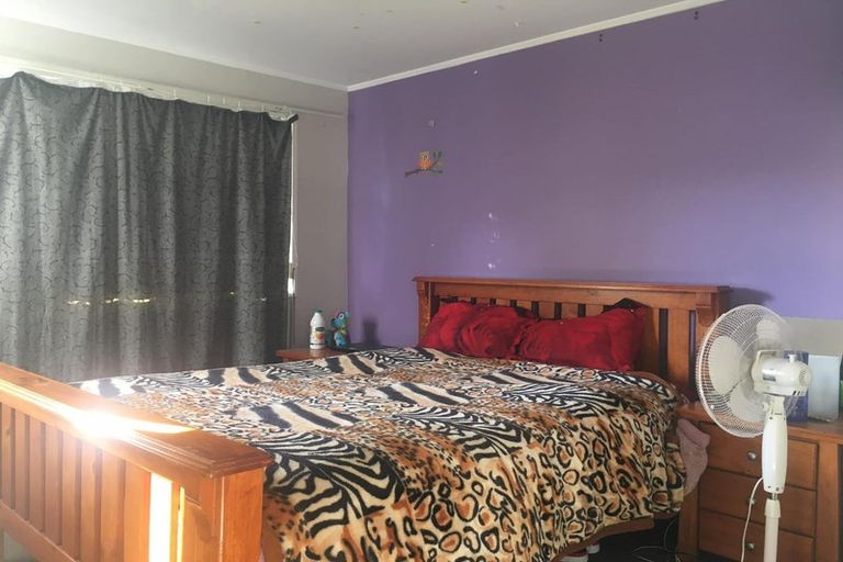 Photo of property in 91 Hyperion Drive, Randwick Park, Auckland, 2105