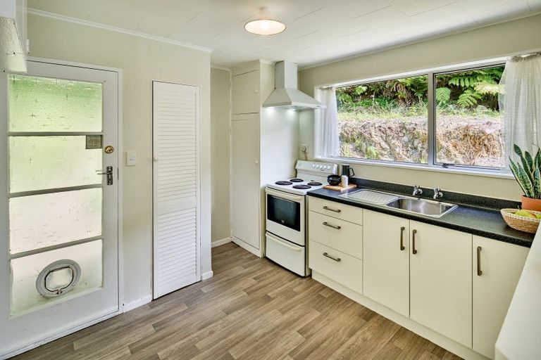 Photo of property in 21b Puriri Street, Wainuiomata, Lower Hutt, 5014