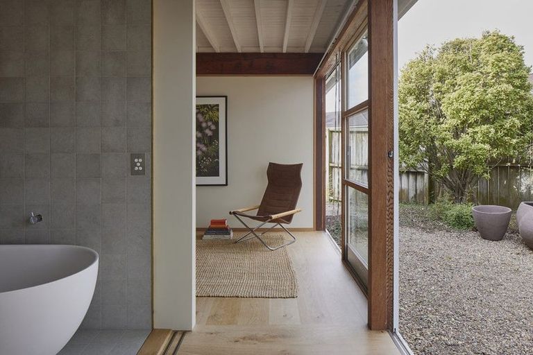 Photo of property in 13 Bardia Street, Belmont, Auckland, 0622