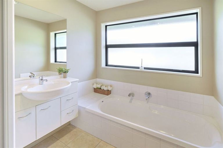 Photo of property in 7 Grassington Lane, Wigram, Christchurch, 8025