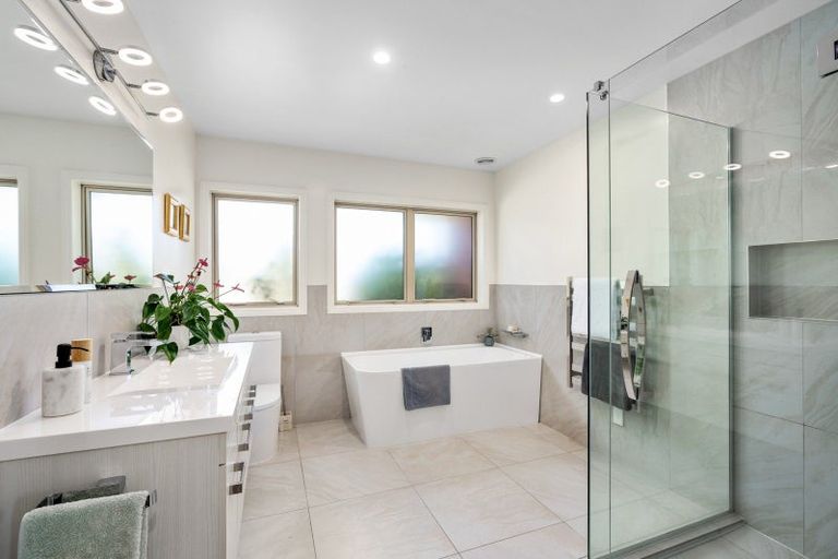 Photo of property in 17 Cedar Park Road, Tamahere, Hamilton, 3283