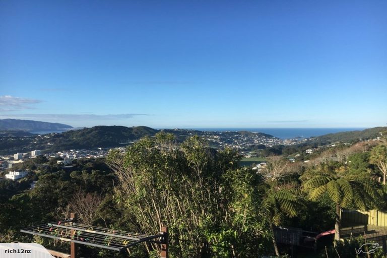 Photo of property in 7 Fortunatus Street, Brooklyn, Wellington, 6021