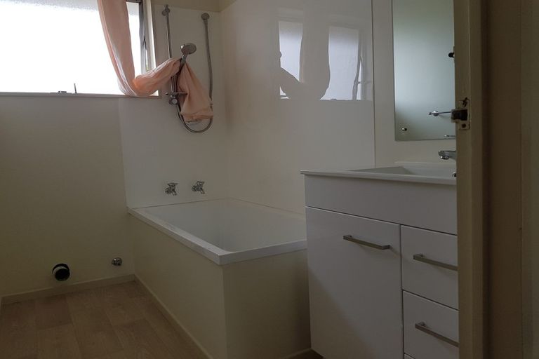 Photo of property in 2/72 Fairfield Avenue, Addington, Christchurch, 8024