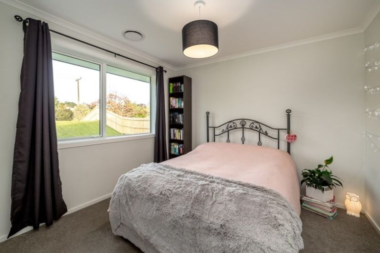 Photo of property in 24 Roger Renall Avenue, Lansdowne, Masterton, 5810