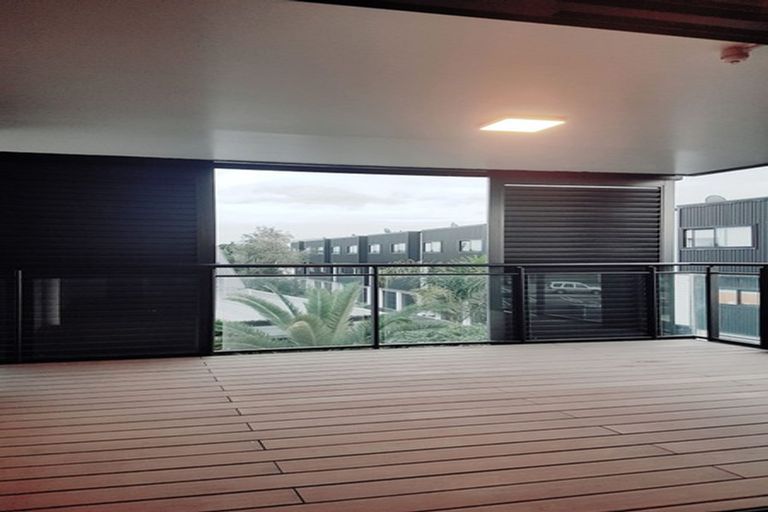 Photo of property in 3-01/424 Maunganui Road, Mount Maunganui, 3116