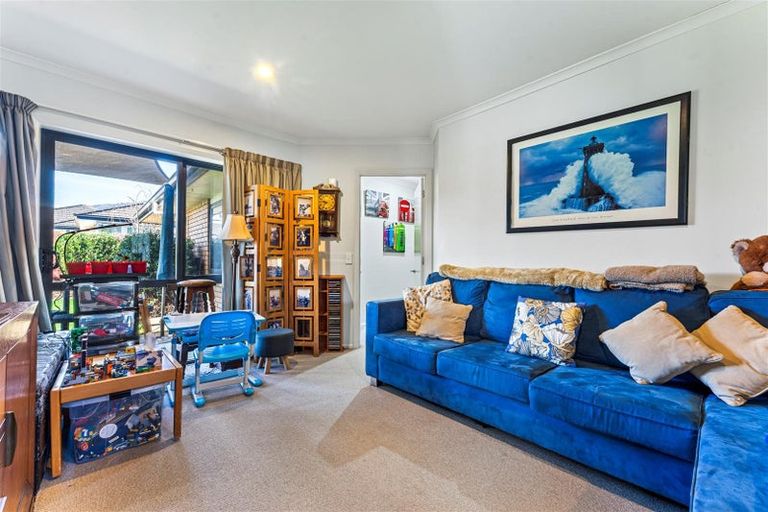 Photo of property in 17 Liverpool Terrace, Stoke, Nelson, 7011