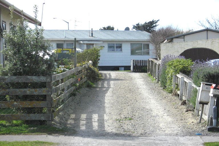Photo of property in 106 Hinau Street, Castlecliff, Whanganui, 4501