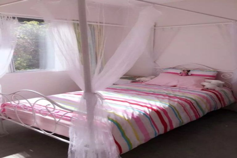 Photo of property in 14 Old Coach Road, Johnsonville, Wellington, 6037