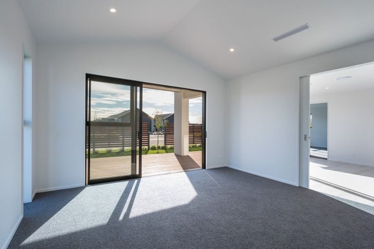 Photo of property in 1 Greenway Crescent, Hope, Richmond, 7020