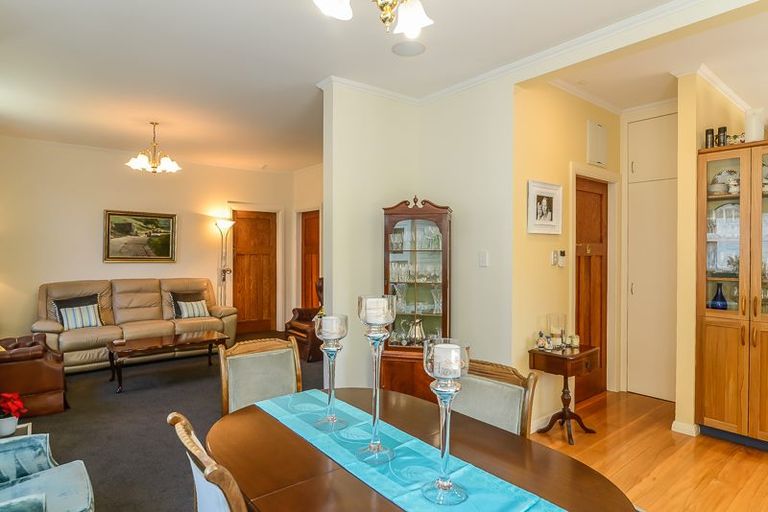 Photo of property in 51 Rotherham Terrace, Miramar, Wellington, 6022