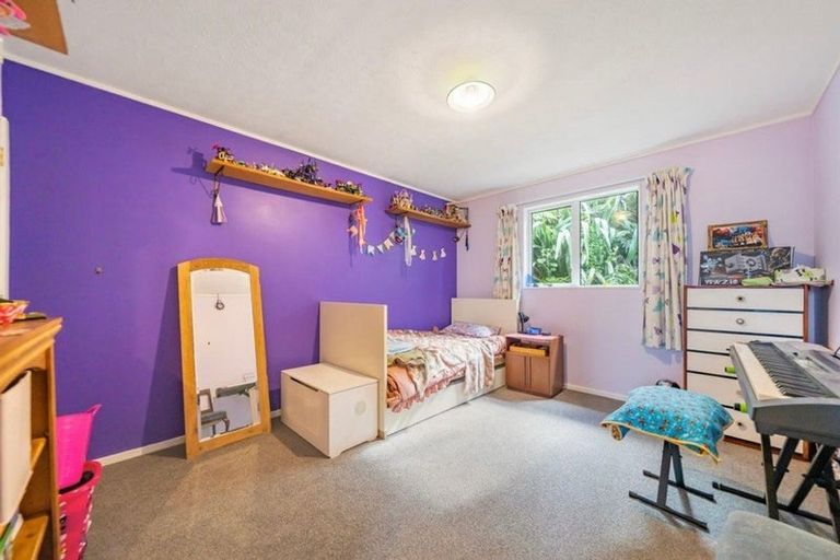 Photo of property in 2/259 Major Drive, Kelson, Lower Hutt, 5010