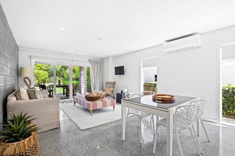 Photo of property in 878 Matapouri Road, Matapouri, Whangarei, 0173