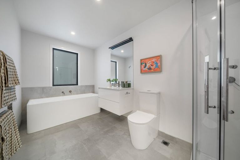 Photo of property in 2b Kaiaho Close, Aotea, Porirua, 5024