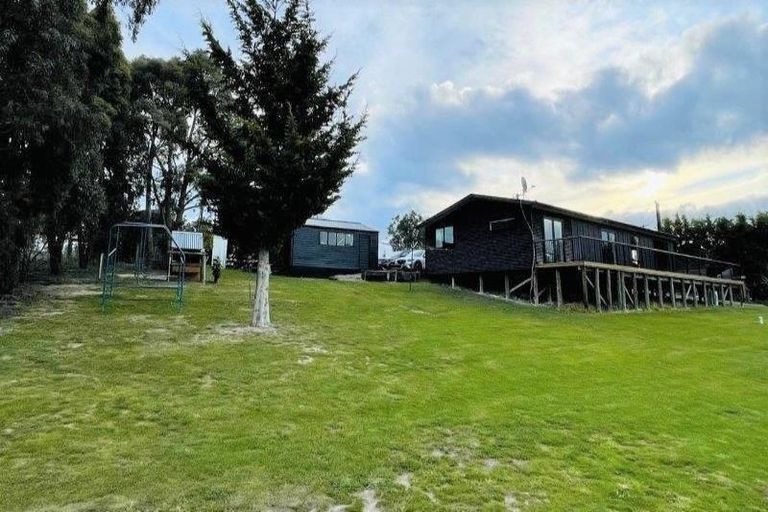 Photo of property in 718 Loburn Whiterock Road, Loburn, Rangiora, 7472
