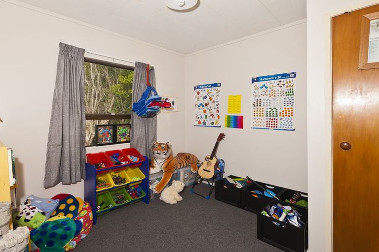 Photo of property in 18 Tikorangi Place, Morningside, Whangarei, 0110