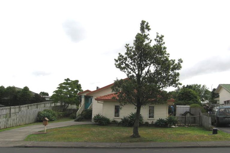 Photo of property in 55 Barbados Drive, Unsworth Heights, Auckland, 0632