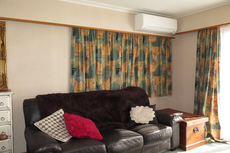 Photo of property in 2/345 Church Street, West End, Timaru, 7910