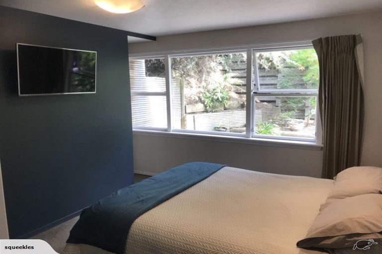 Photo of property in 117 Mount Pleasant Road, Mount Pleasant, Christchurch, 8081