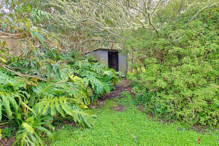 Photo of property in 22 Bonham Street, Pahi, Paparoa, 0571