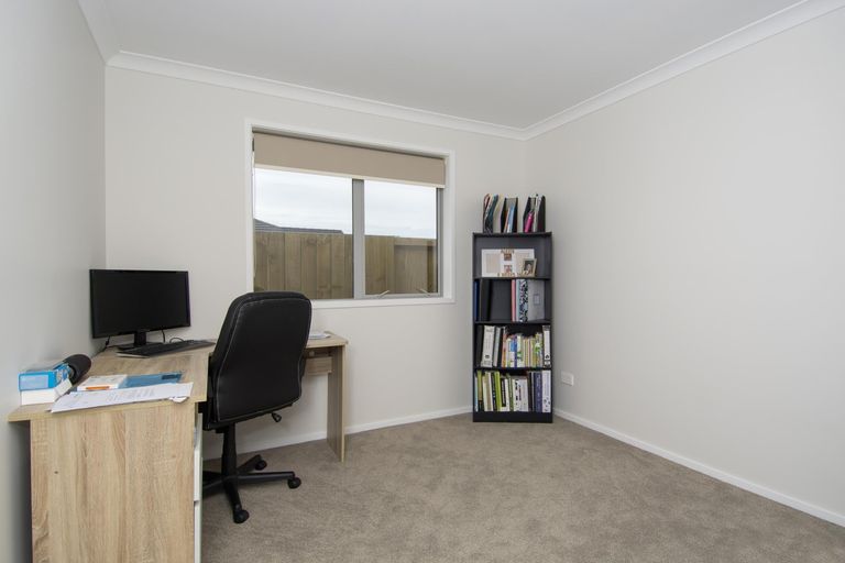 Photo of property in 61 Harding Drive, Papamoa Beach, Papamoa, 3118