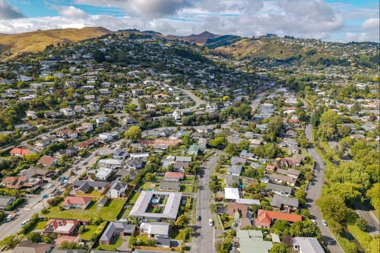 Photo of property in 13 Kowhai Terrace, Saint Martins, Christchurch, 8022