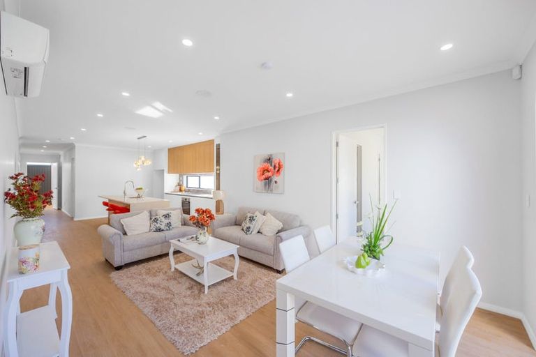 Photo of property in 30 Paihere Street, Huapai, Kumeu, 0810