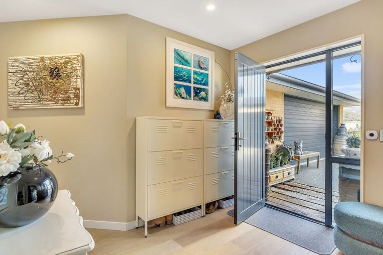 Photo of property in 10 Ethereal Crescent, Mount Pisa, Cromwell, 9383