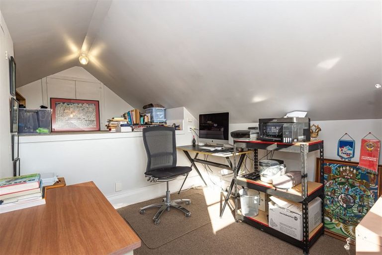 Photo of property in 123 Somerfield Street, Somerfield, Christchurch, 8024