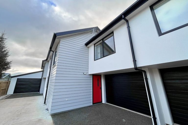 Photo of property in 4/75 Barbour Street, Waltham, Christchurch, 8011