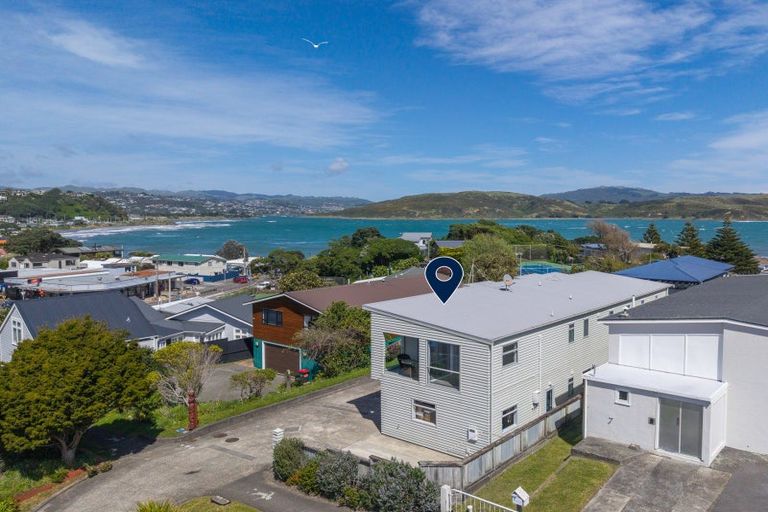 Photo of property in 5a Motuhara Road, Plimmerton, Porirua, 5026