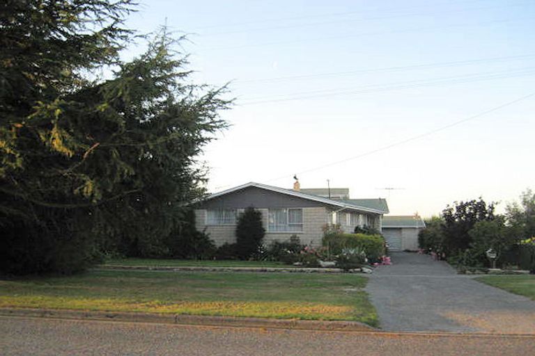 Photo of property in 196 Horndon Street, Darfield, 7510