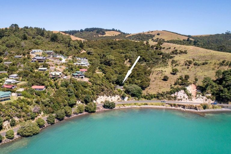 Photo of property in 229 Te Kouma Road, Te Kouma, Coromandel, 3581