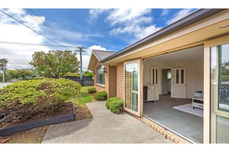 Photo of property in 24 Cooke Street, Somerfield, Christchurch, 8024