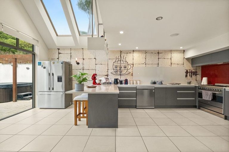 Photo of property in 10 Glenfinlass Street, Company Bay, Dunedin, 9014