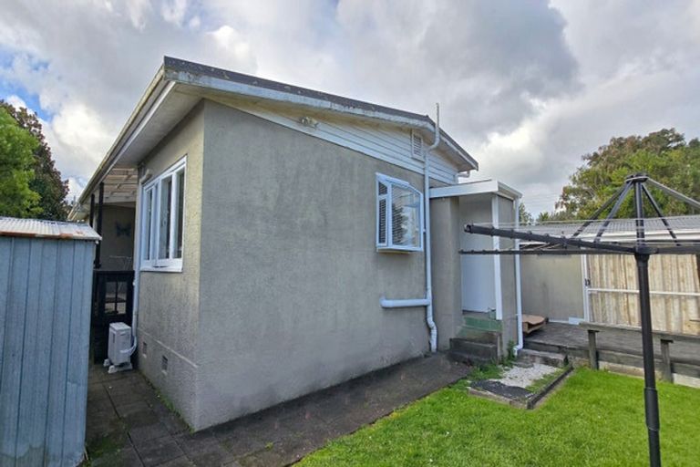 Photo of property in 1/14 View Road, Papakura, 2110