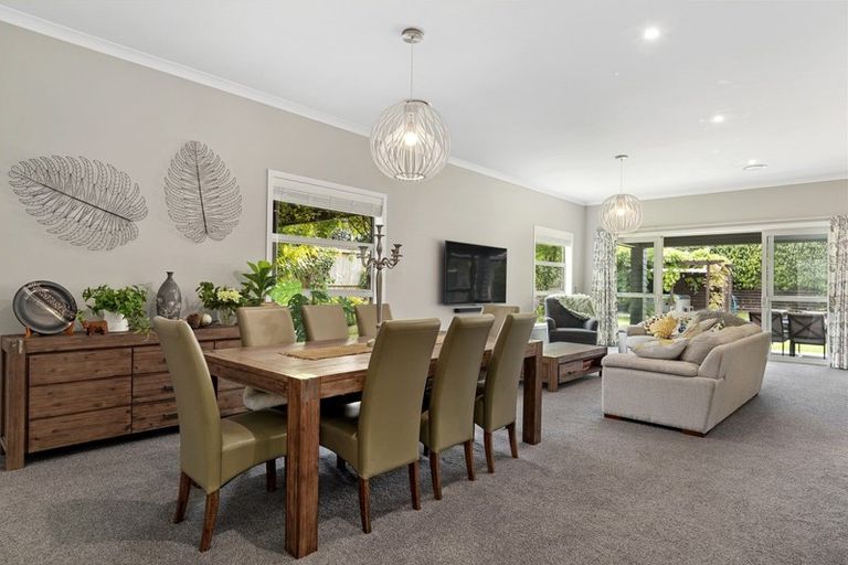 Photo of property in 15 Tall Oaks Way, Bethlehem, Tauranga, 3110