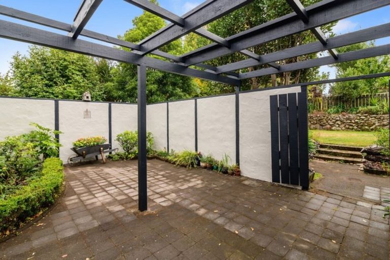 Photo of property in 72 Iles Road, Lynmore, Rotorua, 3010
