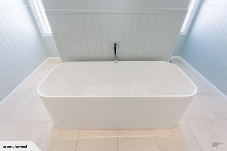 Photo of property in 183 Main Street, Greytown, 5712