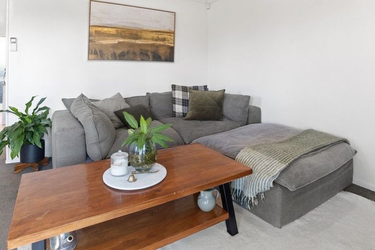 Photo of property in 1/649 Main North Road, Belfast, Christchurch, 8051