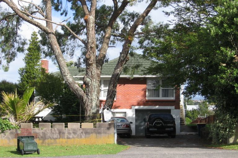 Photo of property in 41 Royal Road, Massey, Auckland, 0614
