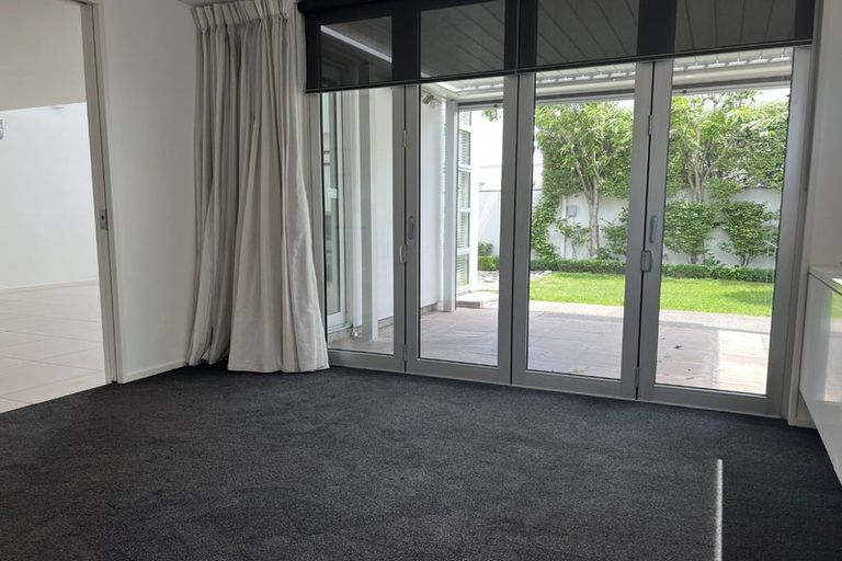 Photo of property in 3 Church Lane, Merivale, Christchurch, 8014