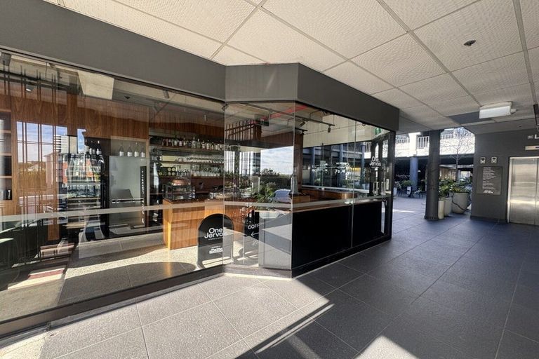 Photo of property in 1 Jervois Road, Jervoistown, Napier, 4112