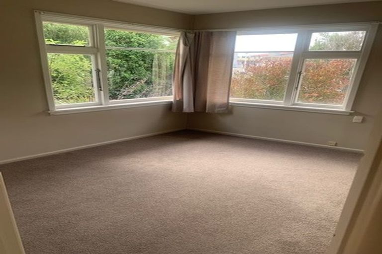 Photo of property in 260 Mairehau Road, Burwood, Christchurch, 8083