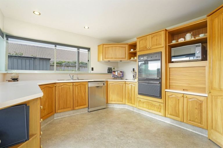 Photo of property in 31 Harrowfield Drive, Harrowfield, Hamilton, 3210