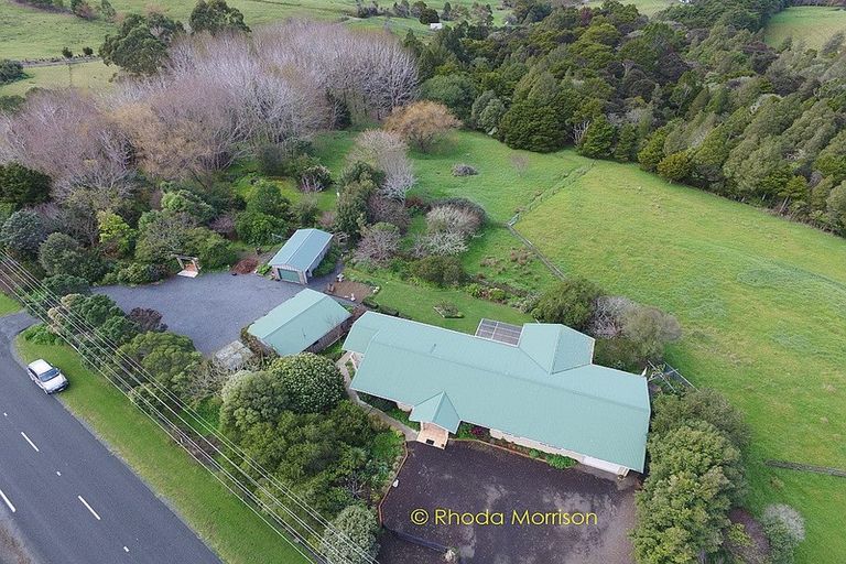 Photo of property in 229 Pahi Road, Pahi, Paparoa, 0571
