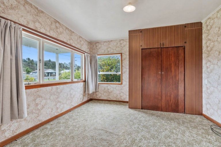 Photo of property in 54 Valley Road, Hikurangi, 0114